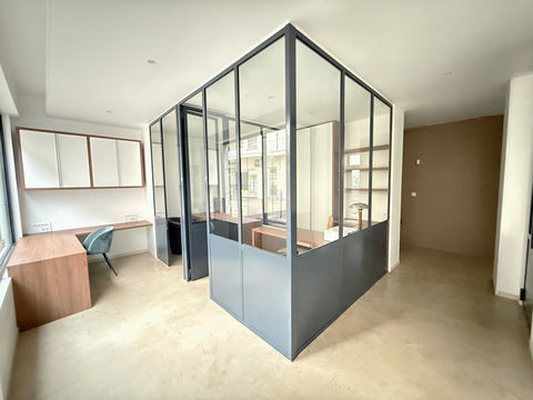 Local commercial 79.65m&sup2; - Centre Ville de BESANCON 1878 25000 Besancon