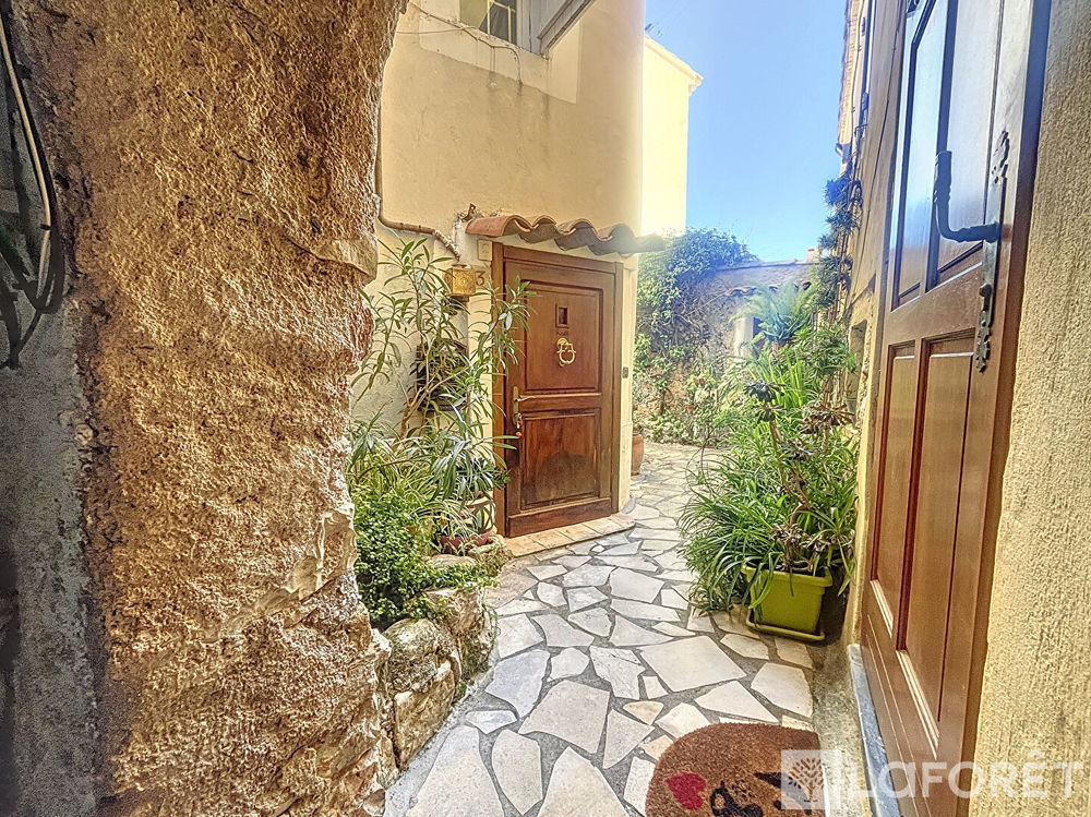 � vendre  Maison Roquebrune-Cap-Martin (06190)