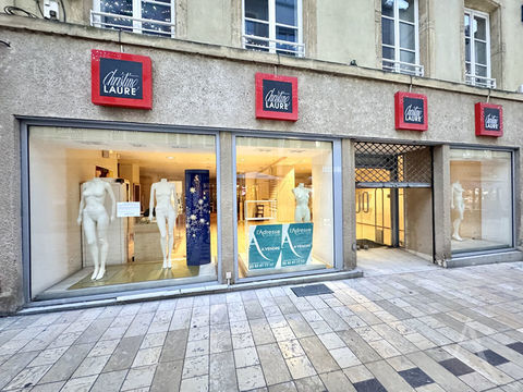 Local Commercial + caves - emplacement strat&eacute;gique coeur de ville Thionville 348000 57100 Thionville