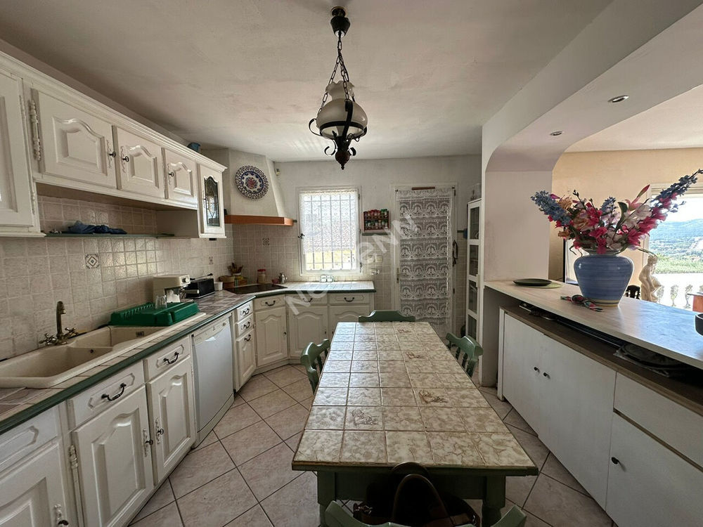 � vendre  Maison Ceyreste (13600)