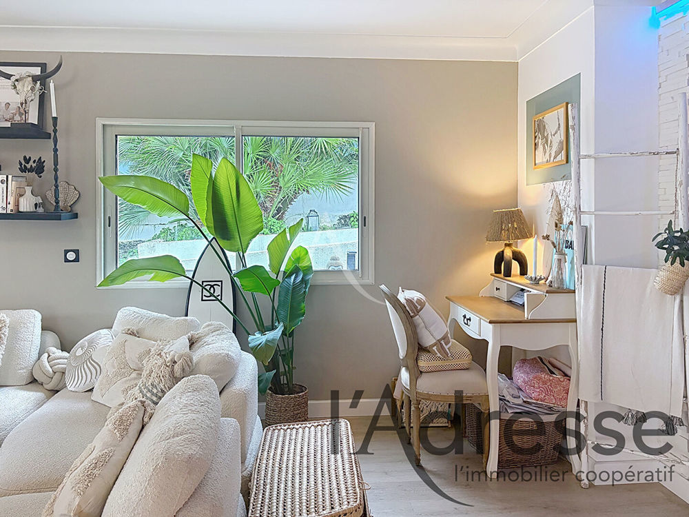 � vendre  Maison Mandelieu-la-Napoule (06210)