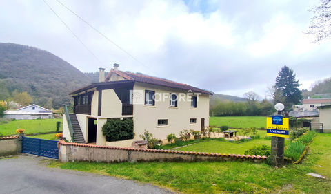   AMBIALET Maison - 5 pi�ce(s) - 135 m�