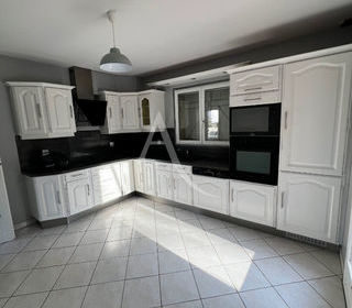  Maison � louer 5 pi�ces 137 m�