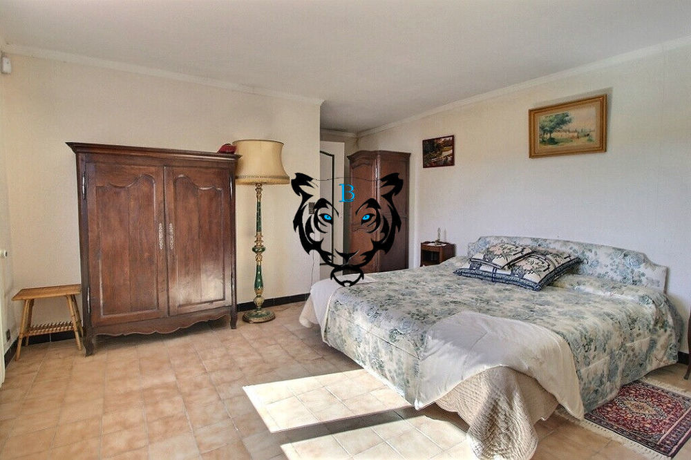 � vendre  Maison Roquebrune-sur-Argens (83520)