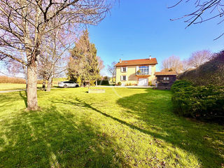  Maison � vendre 6 pi�ces 204 m�