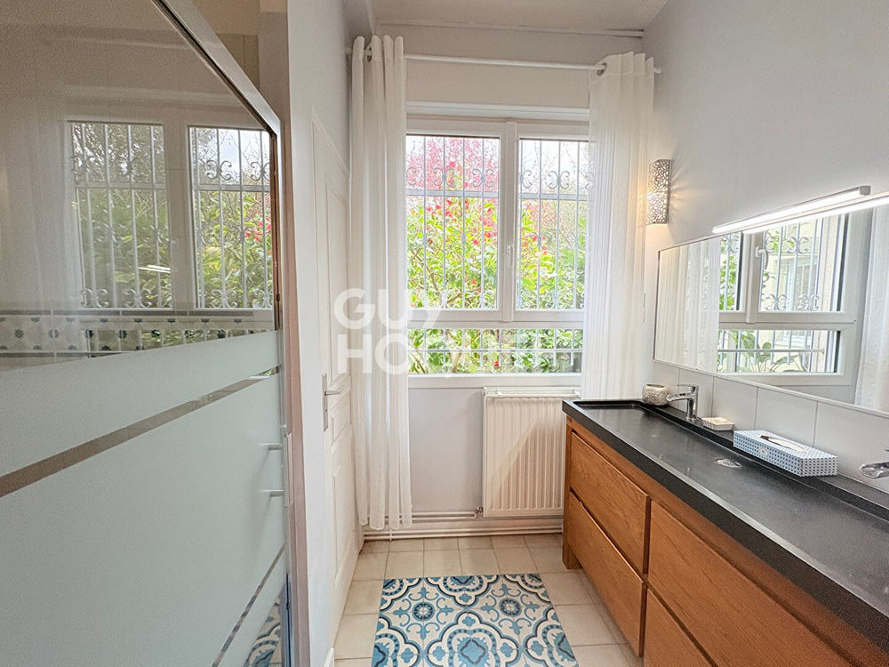 � vendre  Maison B�gles (33130)