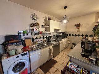  Immeuble � vendre 5 pi�ces 109 m�