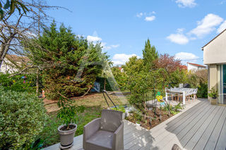  Maison � vendre 7 pi�ces 1 m�