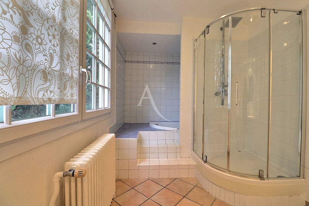 � vendre  Maison Le Mesnil-le-Roi (78600)