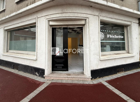 Local commercial Calais 67.03 m2 875 62100 Calais