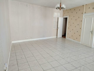  Immeuble � vendre 10 pi�ces 237 m�