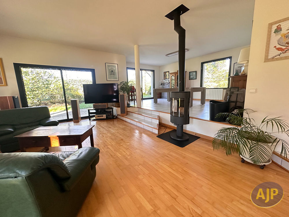 � vendre  Maison Sautron (44880)