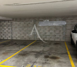  Parking / Garage � louer 1 pi�ce 