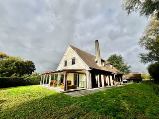  Maison � vendre 8 pi�ces 240 m�