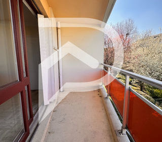  Appartement � louer 4 pi�ces 93 m�