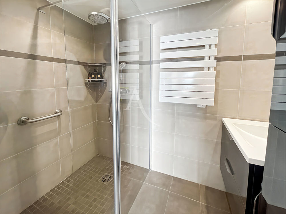 � vendre  Appartement Cannes (06400)