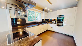  Maison � vendre 8 pi�ces 260 m�