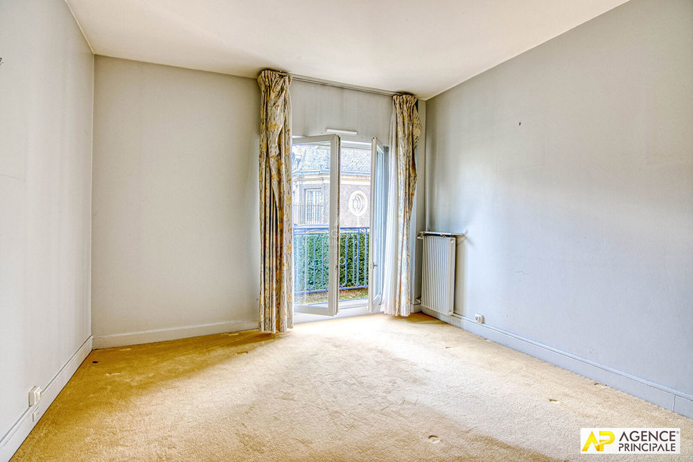 � vendre  Appartement Versailles (78000)
