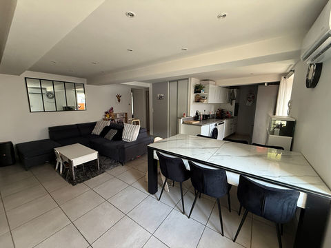   Coup de coeur � Villeneuve : T3 avec terrasse et parking Appartement - 3 pi�ce(s) - 59 m�