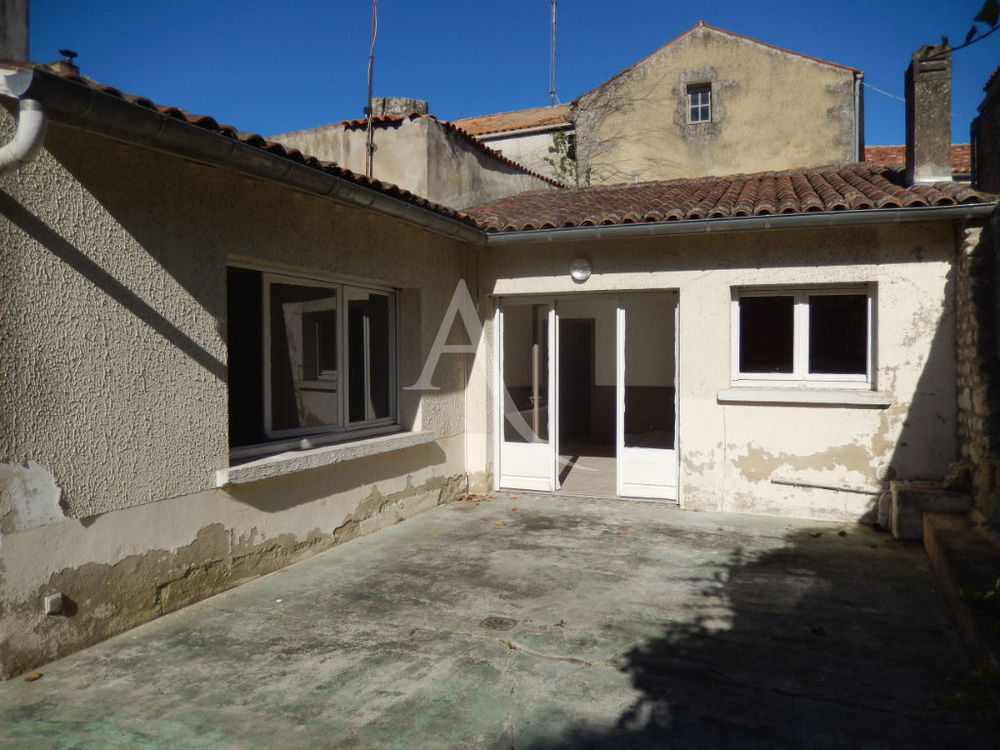 L ADRESSE SAINT AGNANT Maison 4 pièce(s) 90 m² Pontl'Abbéd'Arnoult