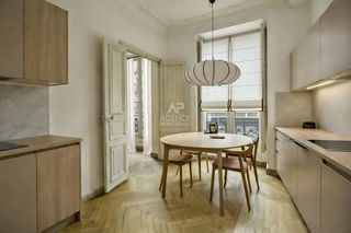  Appartement � vendre 5 pi�ces 132 m�