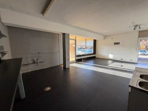 local commercial 109000 13270 Fos sur mer