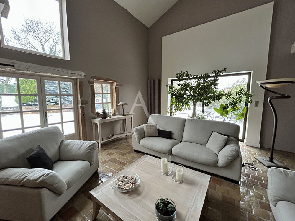 � vendre  Maison Charnay-l�s-M�con (71850)