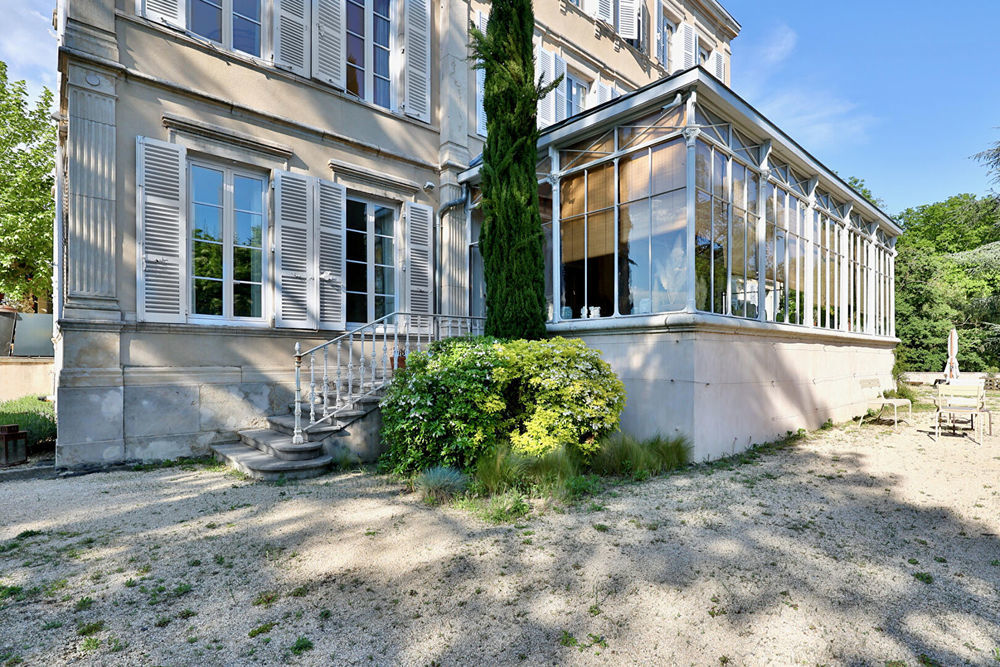 � vendre  Villa Lyon 5