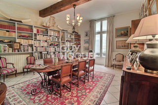  Immeuble � vendre 9 pi�ces 280 m�