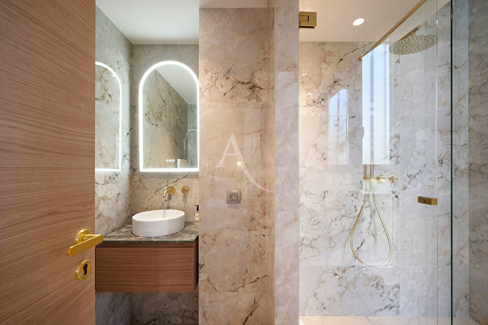 � vendre  Appartement Cannes (06400)