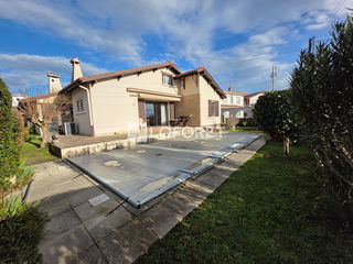  Maison � vendre 6 pi�ces 165 m�