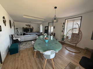  Maison � vendre 8 pi�ces 200 m�