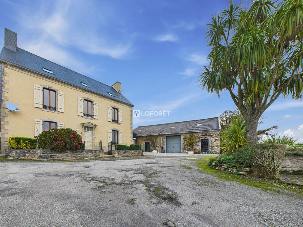 � vendre  Maison Saint-Coulitz (29150)