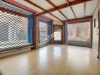  Immeuble � vendre 11 pi�ces 220 m�