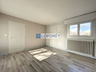  Appartement � louer 5 pi�ces 92 m�