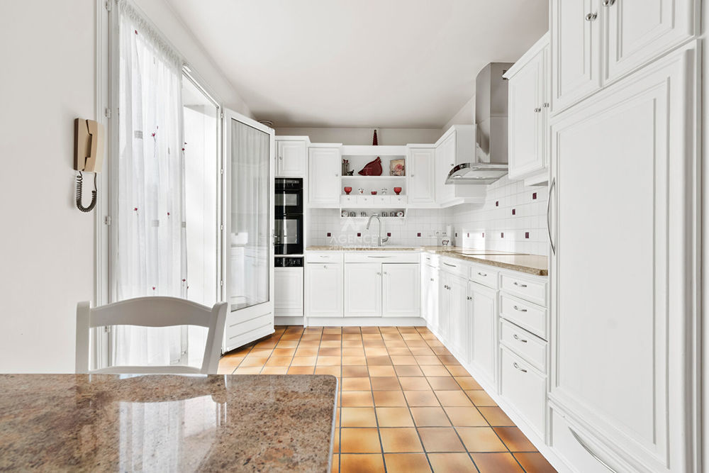 � vendre  Maison Saint-Germain-en-Laye (78100)