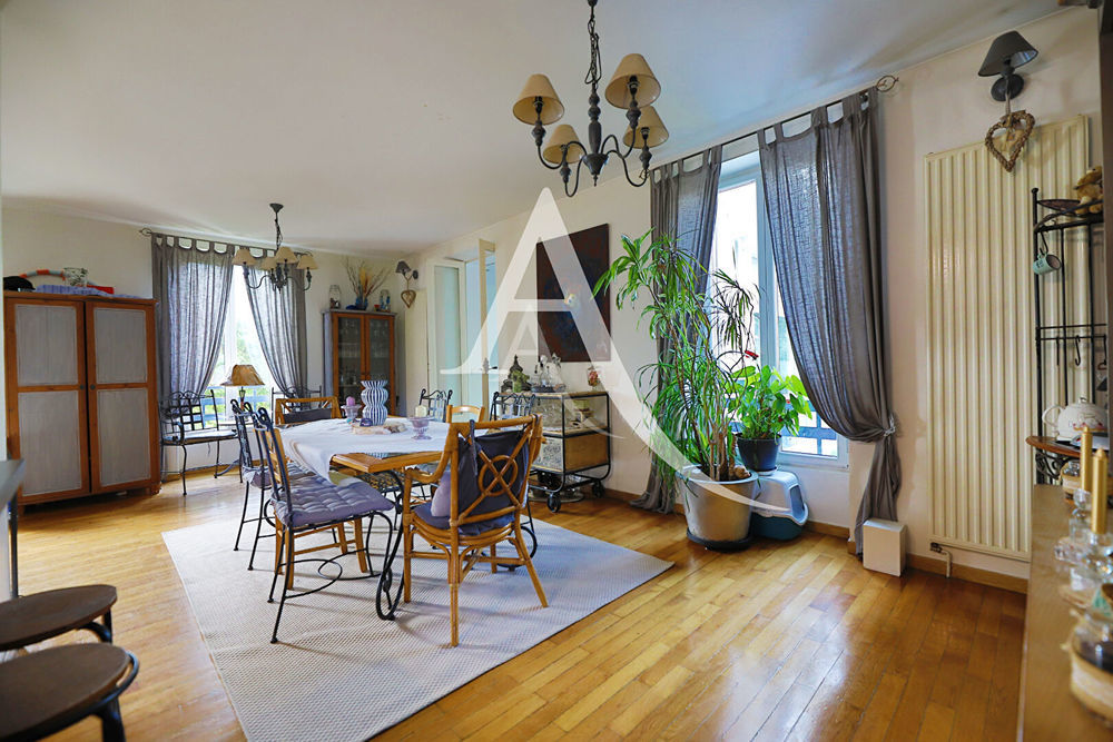 � vendre  Maison Montesson (78360)