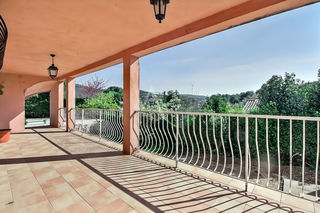  Maison � vendre 8 pi�ces 199 m�