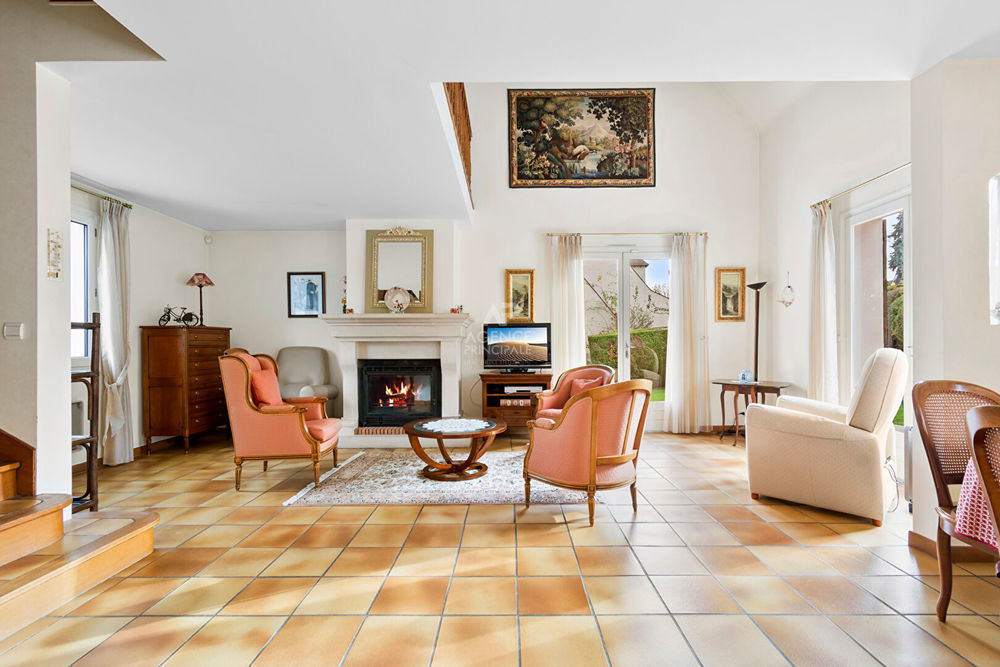 � vendre  Maison Saint-Germain-en-Laye (78100)