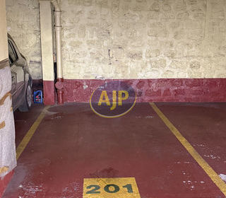  Parking / Garage � vendre 