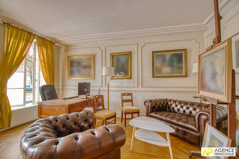 Versailles Notre-Dame Boulevard de la Reine Bureaux 2 pi&egrave;ces  55 m&sup2;  carrez 465000 78000 Versailles