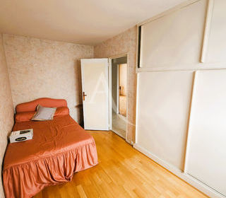  Appartement � vendre 5 pi�ces 83 m�