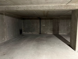  Parking / Garage � vendre 
