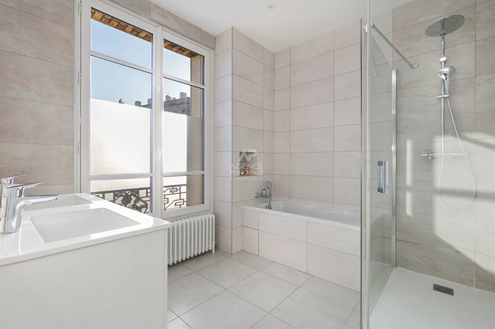 � vendre  Maison Versailles (78000)