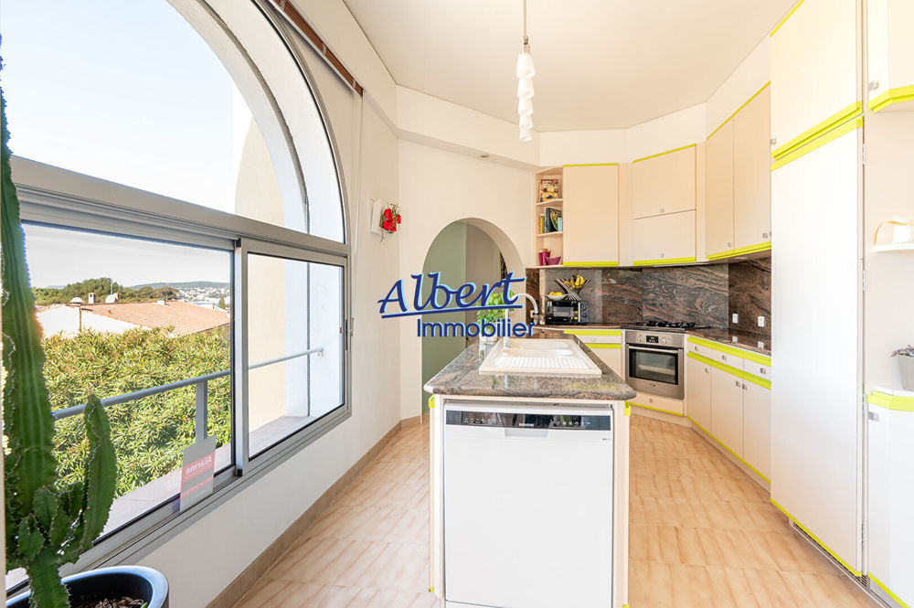 � vendre  Maison Sanary-sur-Mer (83110)