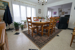  Maison � vendre 10 pi�ces 146 m�