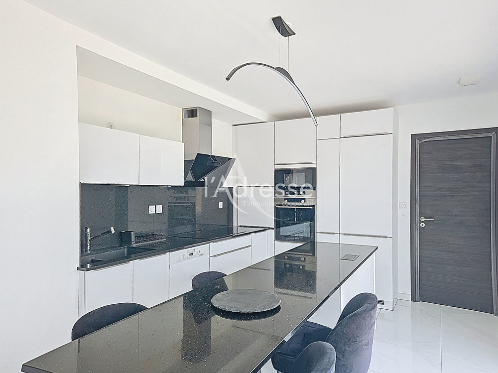 � vendre  Maison Bailly-Romainvilliers (77700)