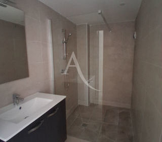  Appartement � louer 3 pi�ces 65 m�