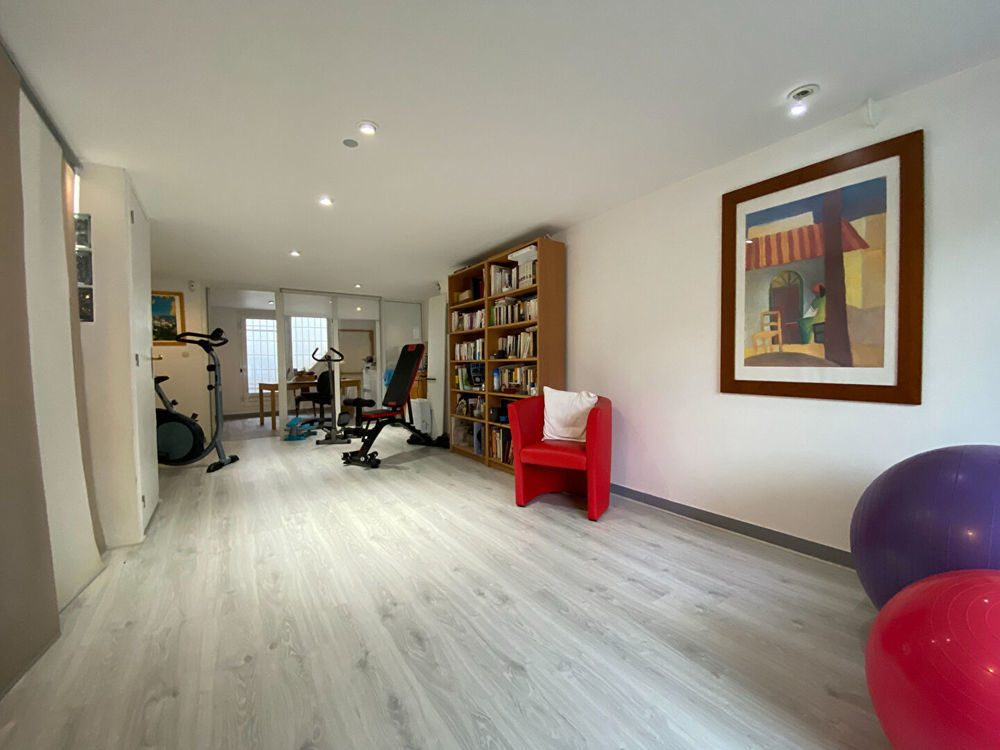 � vendre  Maison Collonges-au-Mont-d'Or (69660)