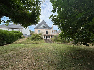  Maison � vendre 9 pi�ces 320 m�